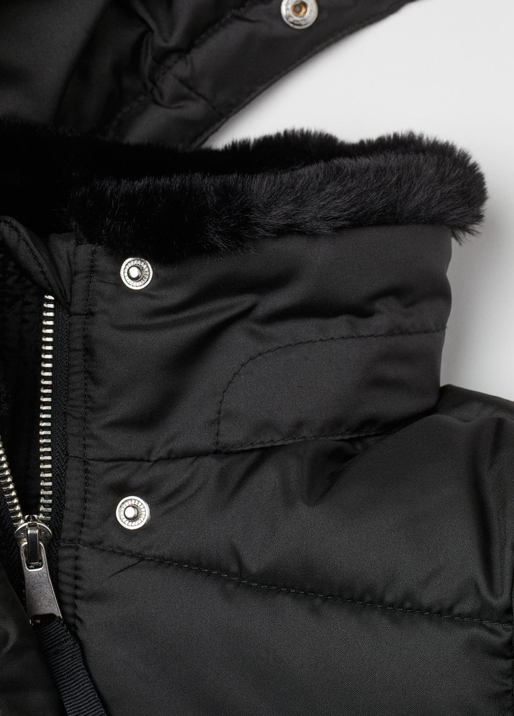 Черная демисезонная куртка-пуховик H&M