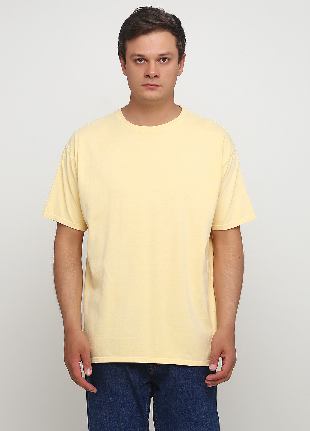 Светло-желтая летняя футболка Blue 84
