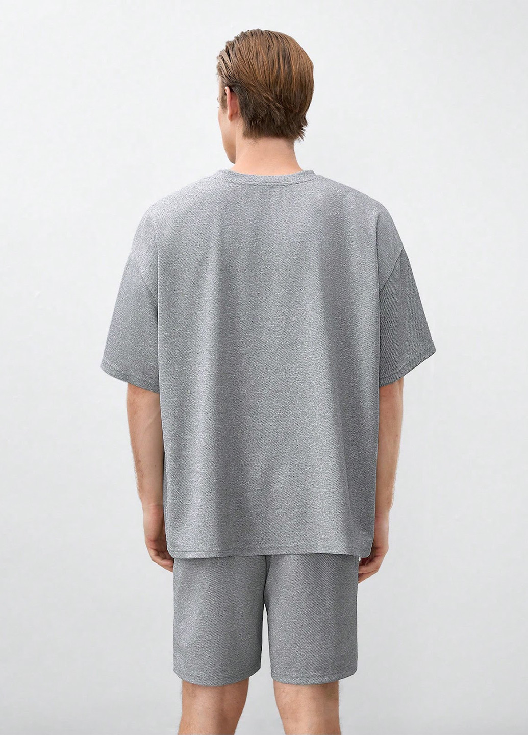 Футболка SHEIN (322813129)