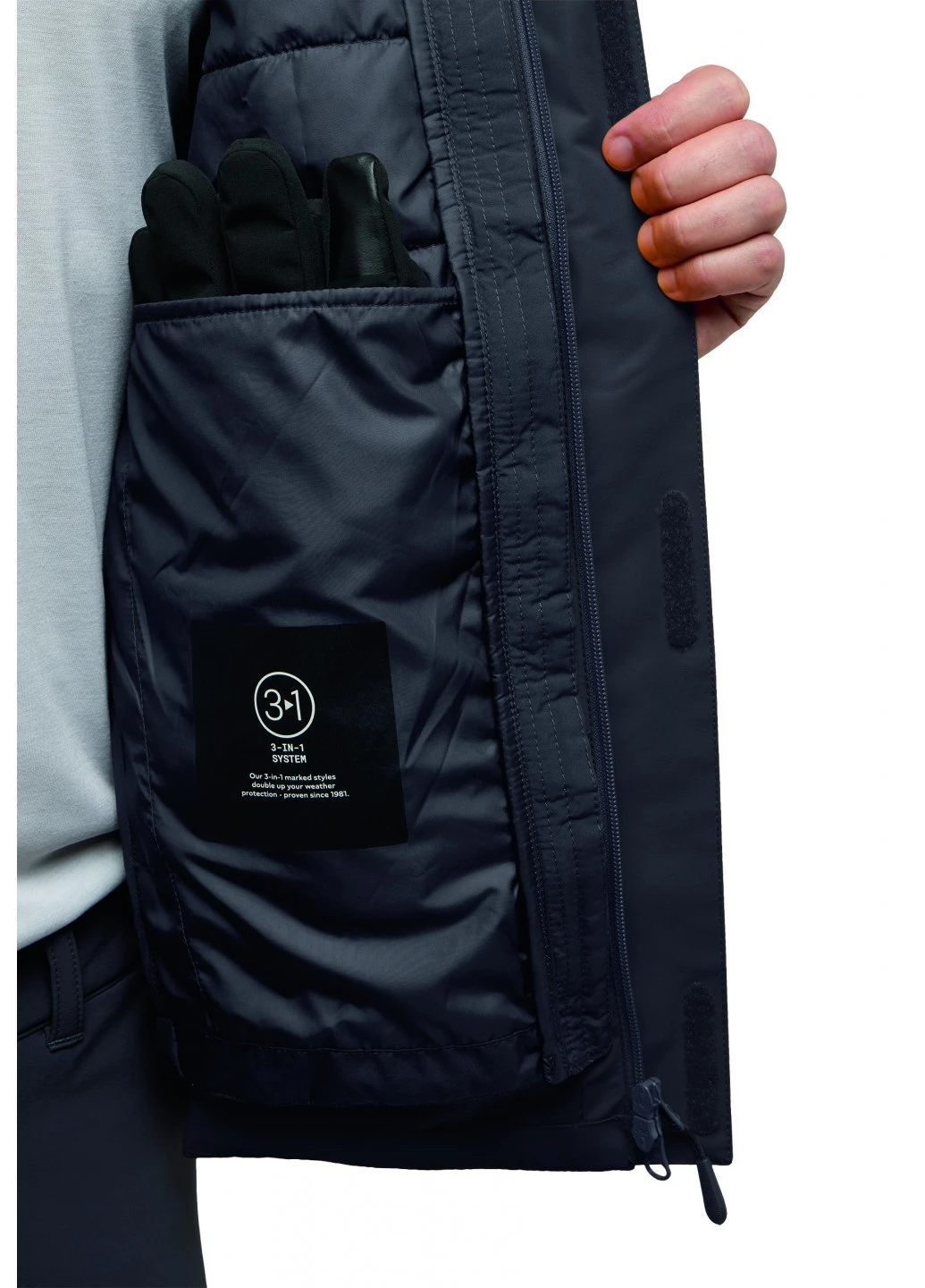 Черная демисезонная куртка куртка-трансформер Jack Wolfskin A61858_6350