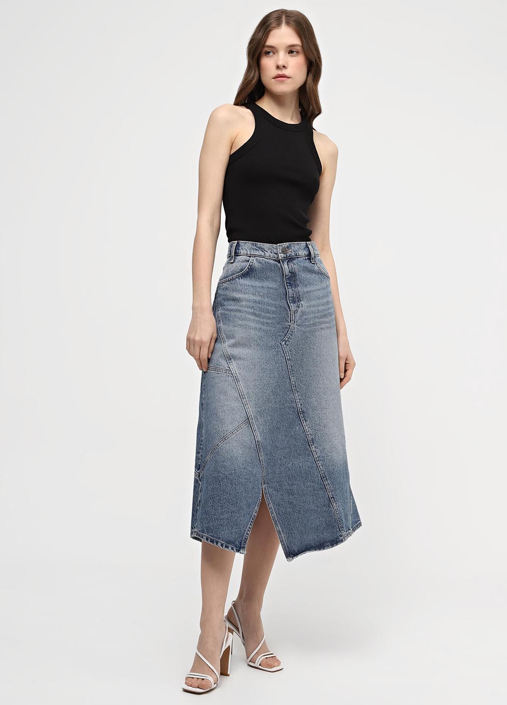 Белые босоножки Braska с ремешком