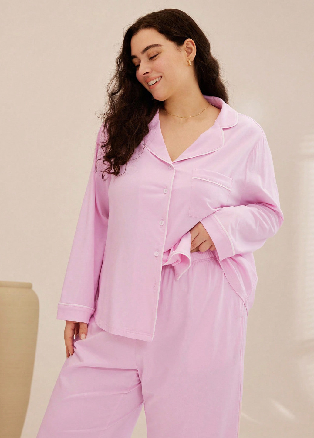 Світло-рожева всесезон піжама (сорочка, штани) сорочка + брюки SHEIN