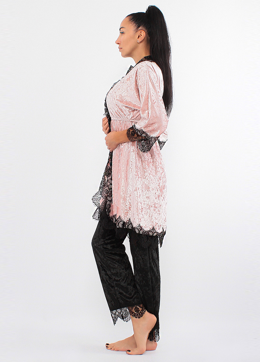 Пудровый демисезонный комплект (халат, топ, брюки) Ghazel