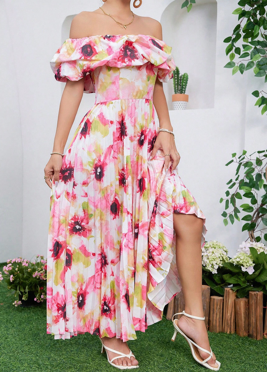 Комбинированное кэжуал платье с открытыми плечами, плиссированное SHEIN с цветочным принтом