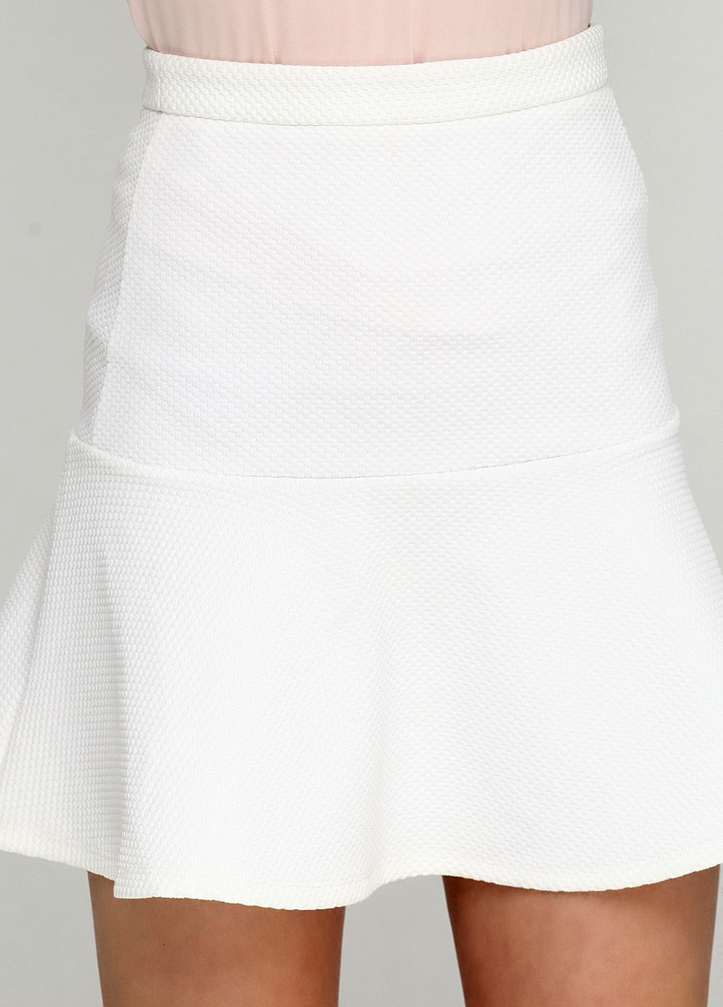 Белая кэжуал однотонная юбка Vila мини