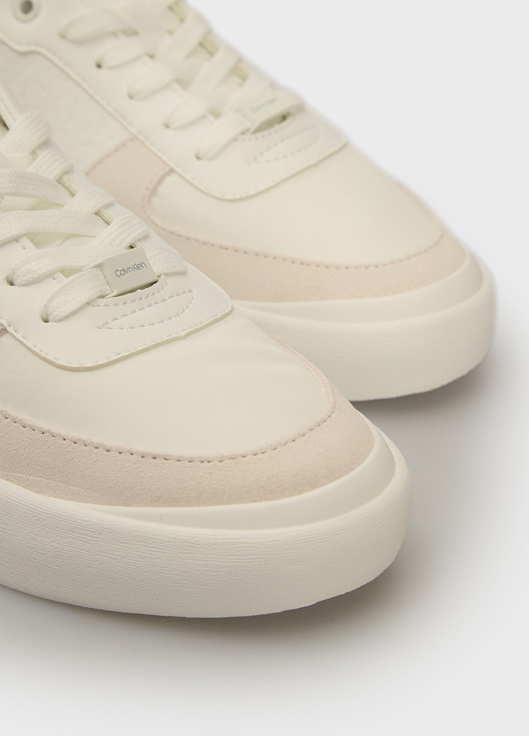 Кроссовки Calvin Klein молочные демисезоны (366292625)