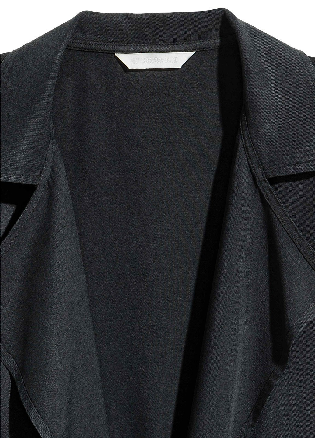 Черная демисезонная куртка H&M