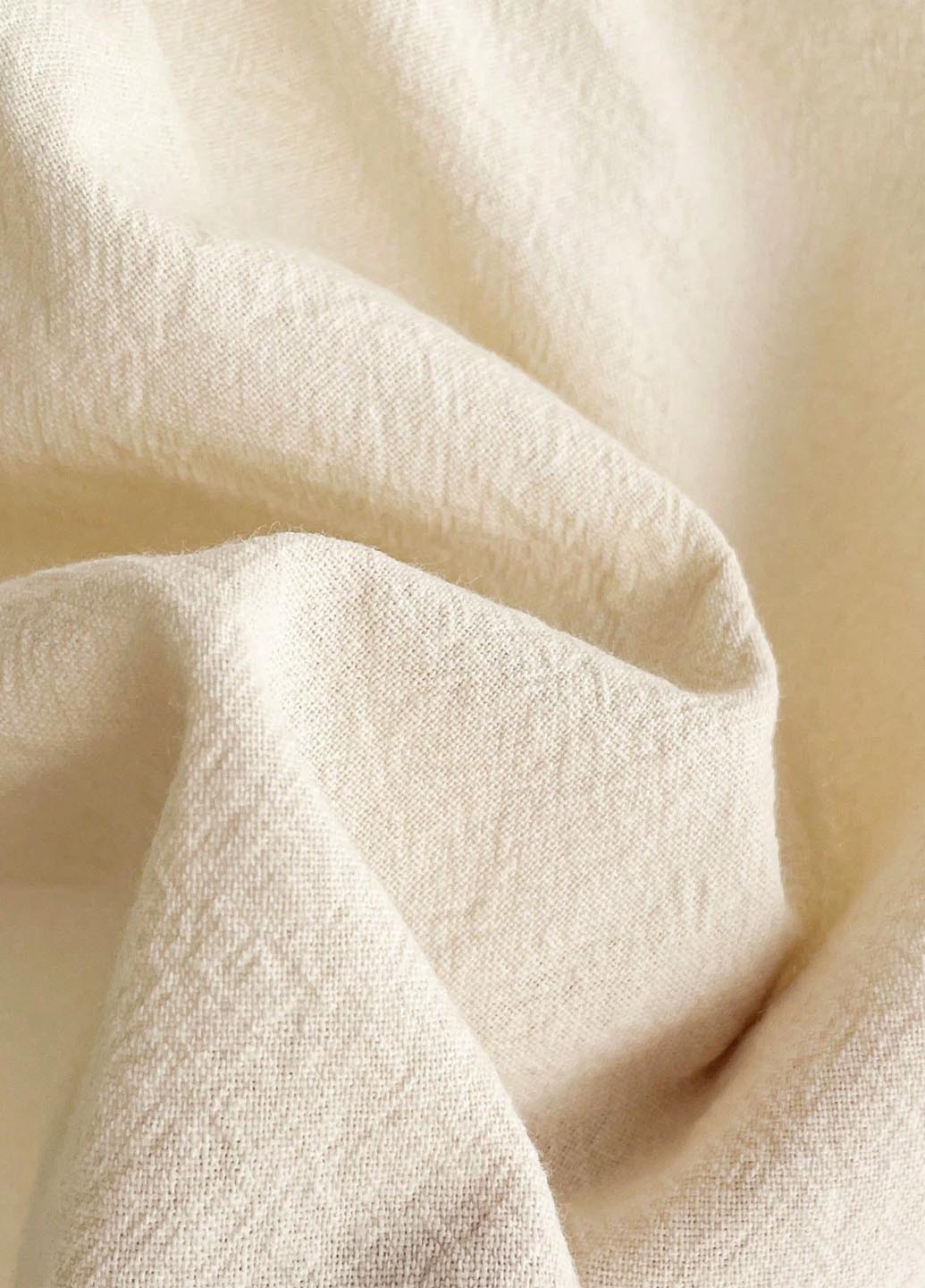 Кремовая блуза с баской SHEIN