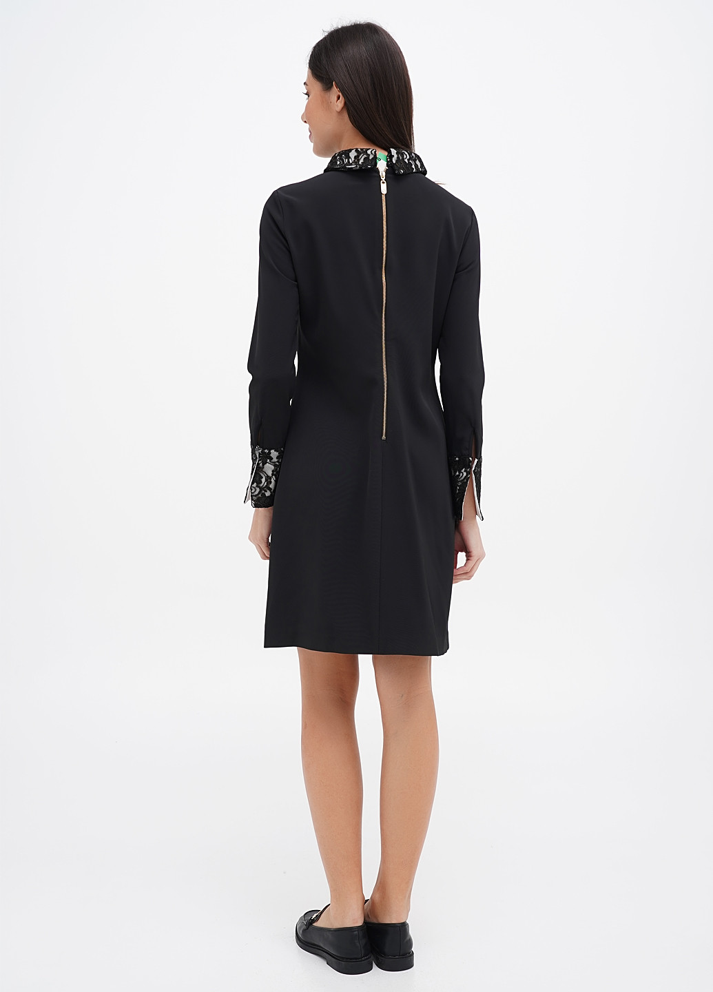 Чорна кежуал сукня Sassofono однотонна