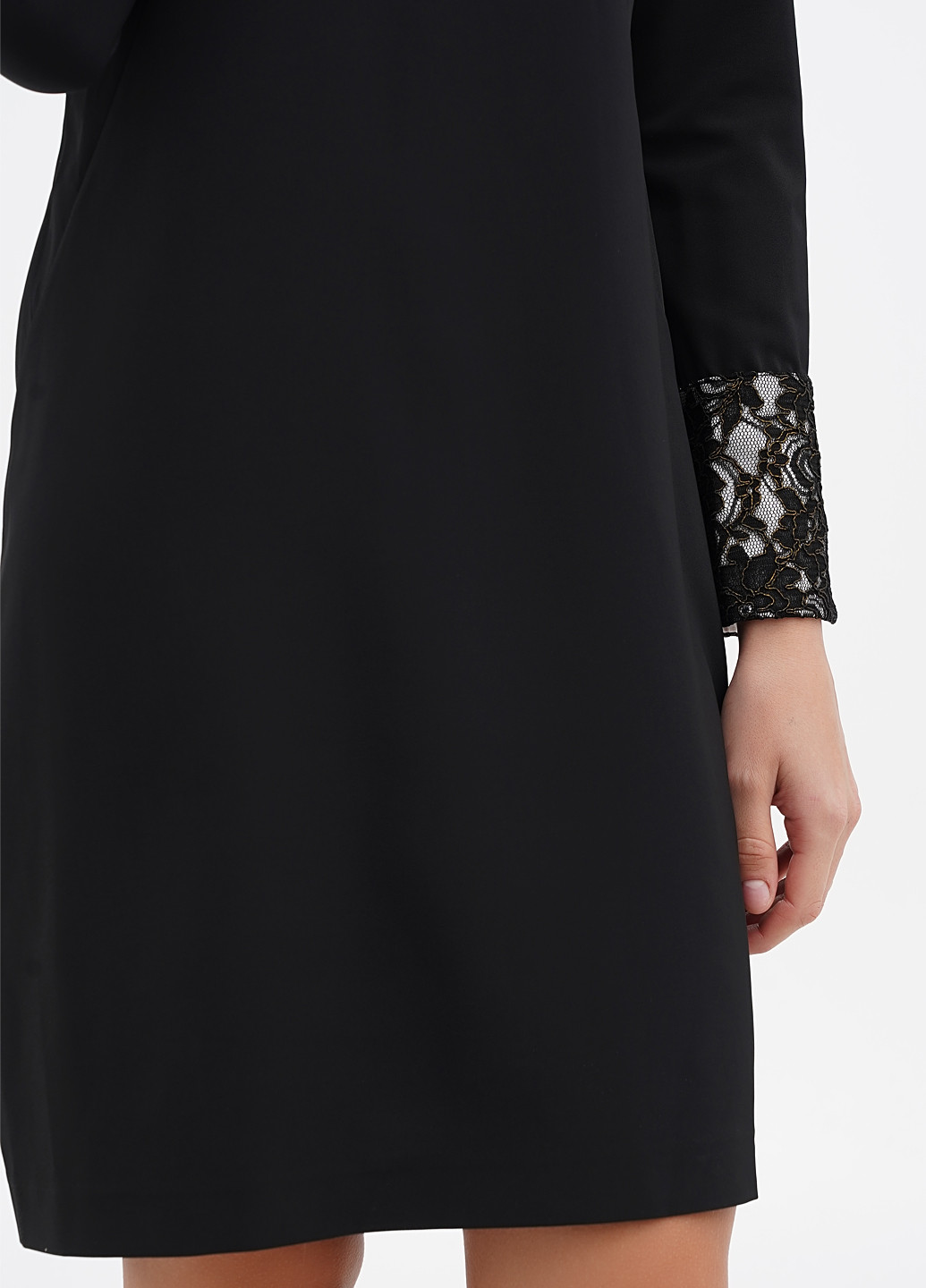 Чорна кежуал сукня Sassofono однотонна