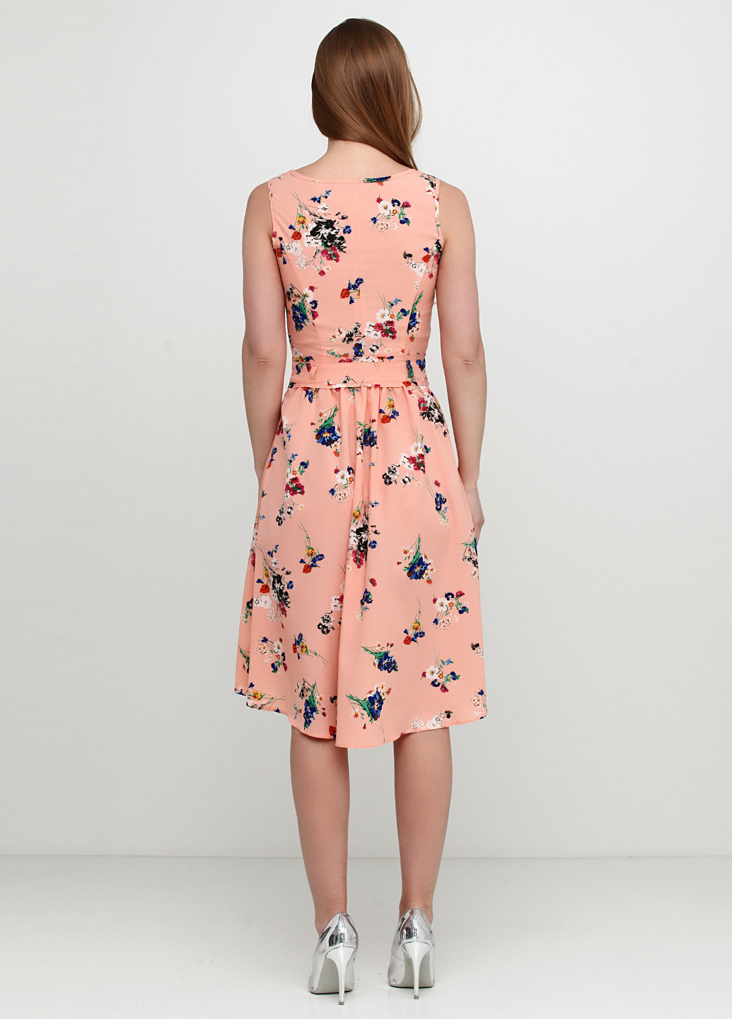 Персиковое кэжуал платье Stefanie L с цветочным принтом