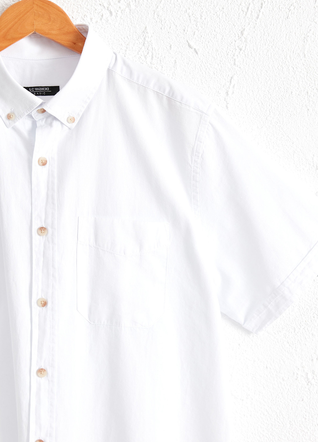 Белая кэжуал рубашка однотонная LC Waikiki