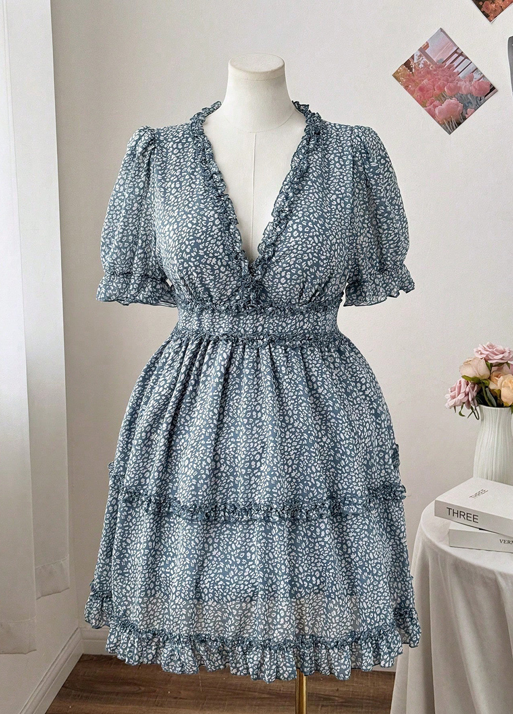 Серо-голубое кэжуал платье а-силуэт SHEIN с животным (анималистичным) принтом