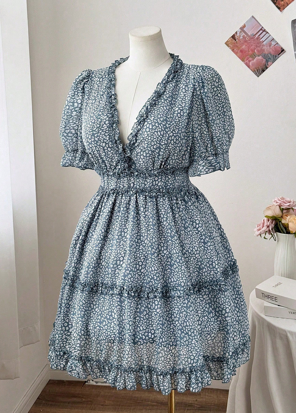 Серо-голубое кэжуал платье а-силуэт SHEIN с животным (анималистичным) принтом