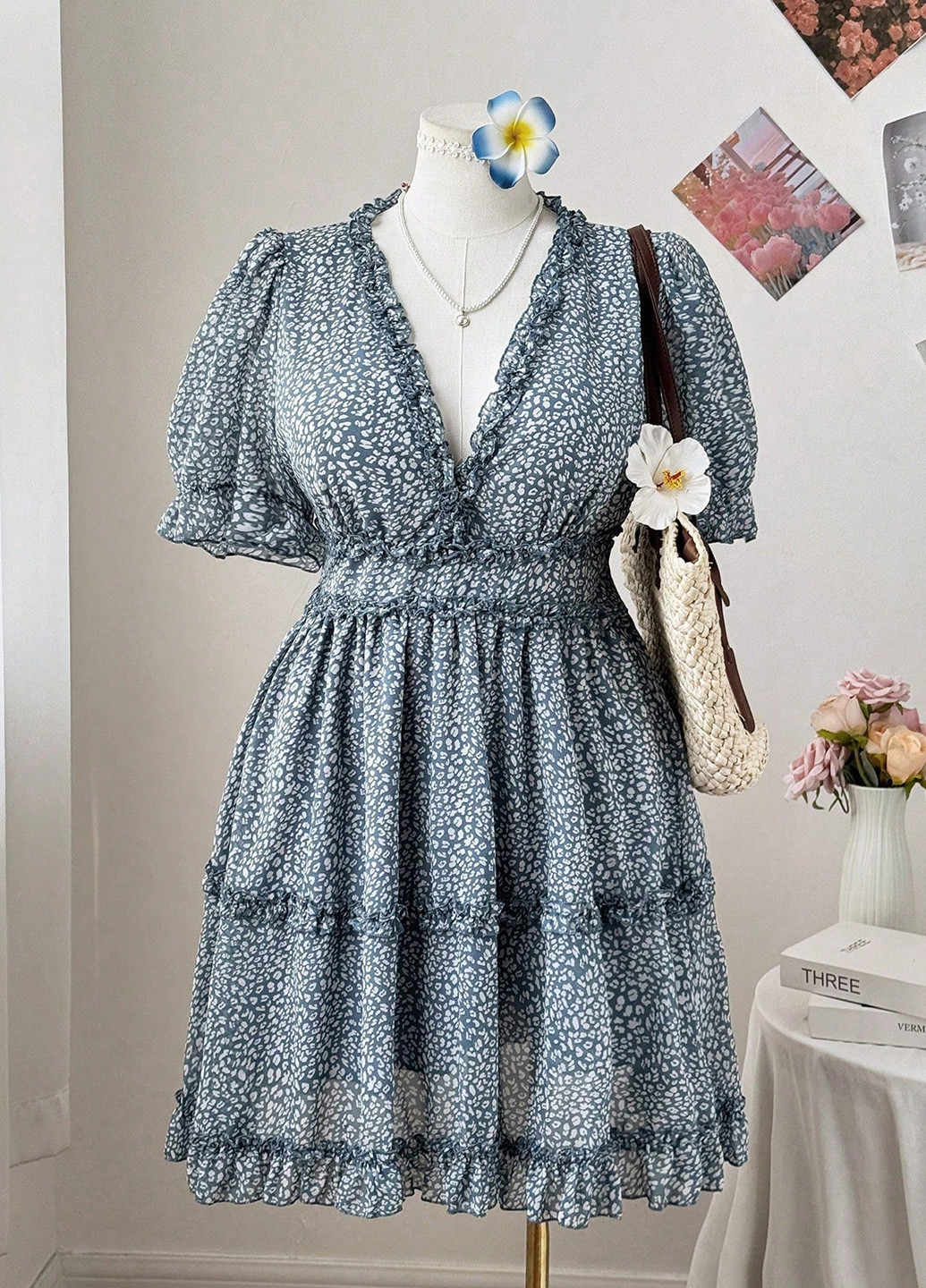 Серо-голубое кэжуал платье а-силуэт SHEIN с животным (анималистичным) принтом