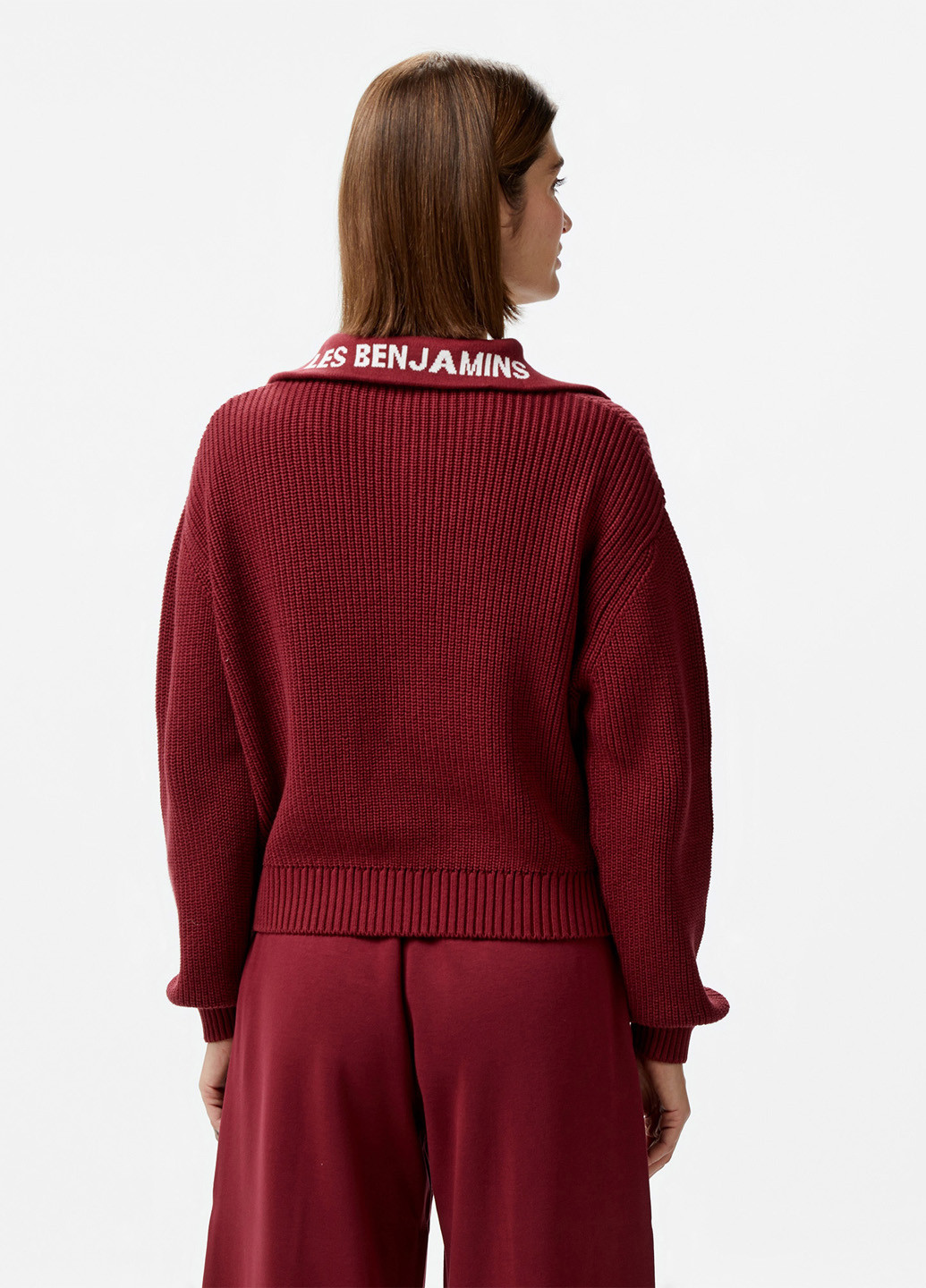 Красный демисезонный свитер Les Benjamins 301