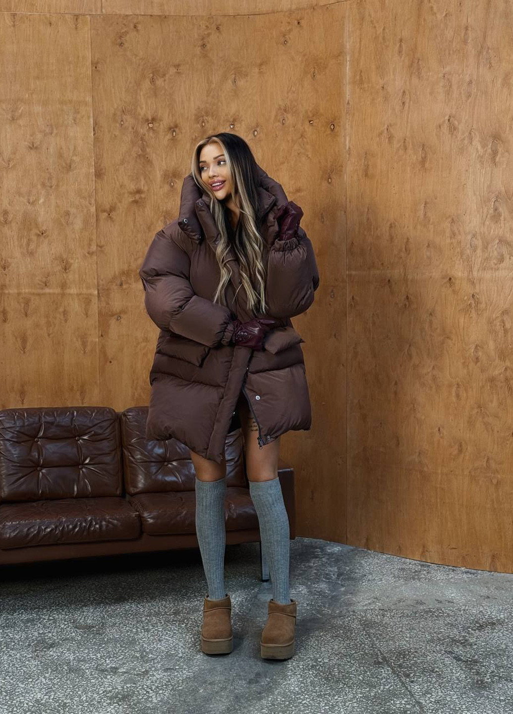 Коричневый зимний Пуховик No Brand