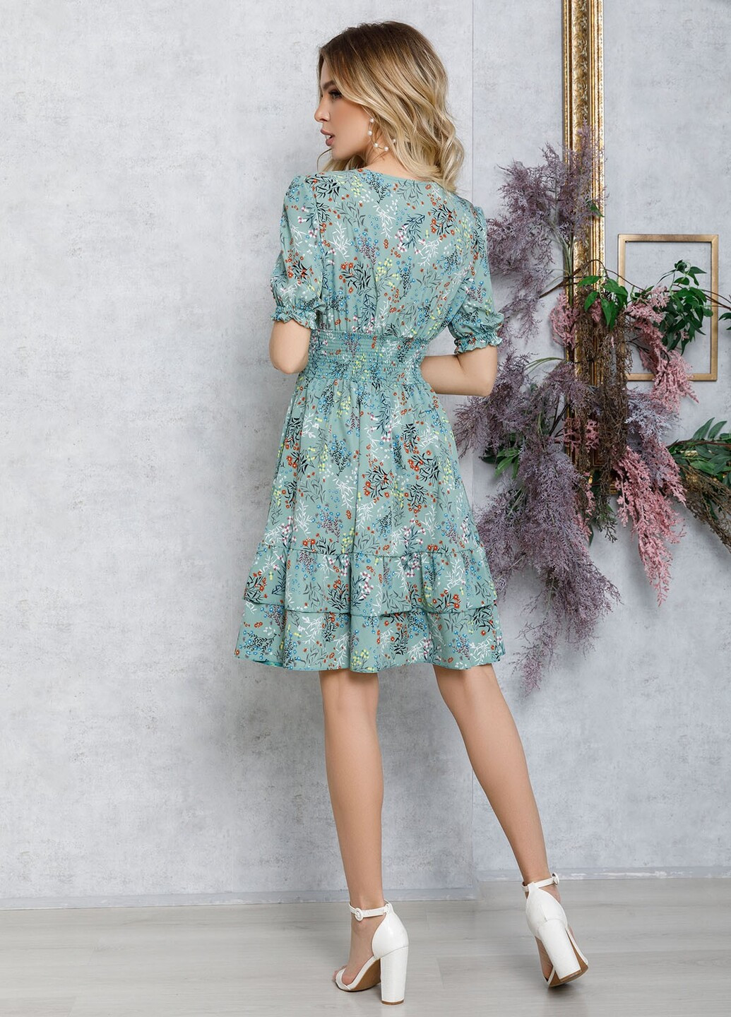 Зеленое кэжуал платья ISSA PLUS с цветочным принтом