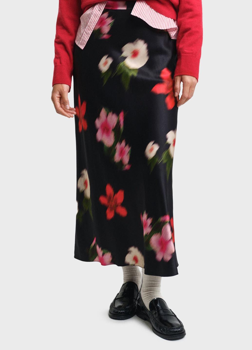 Черная кэжуал цветочной расцветки юбка Gant клешированная, а-силуэта (трапеция)