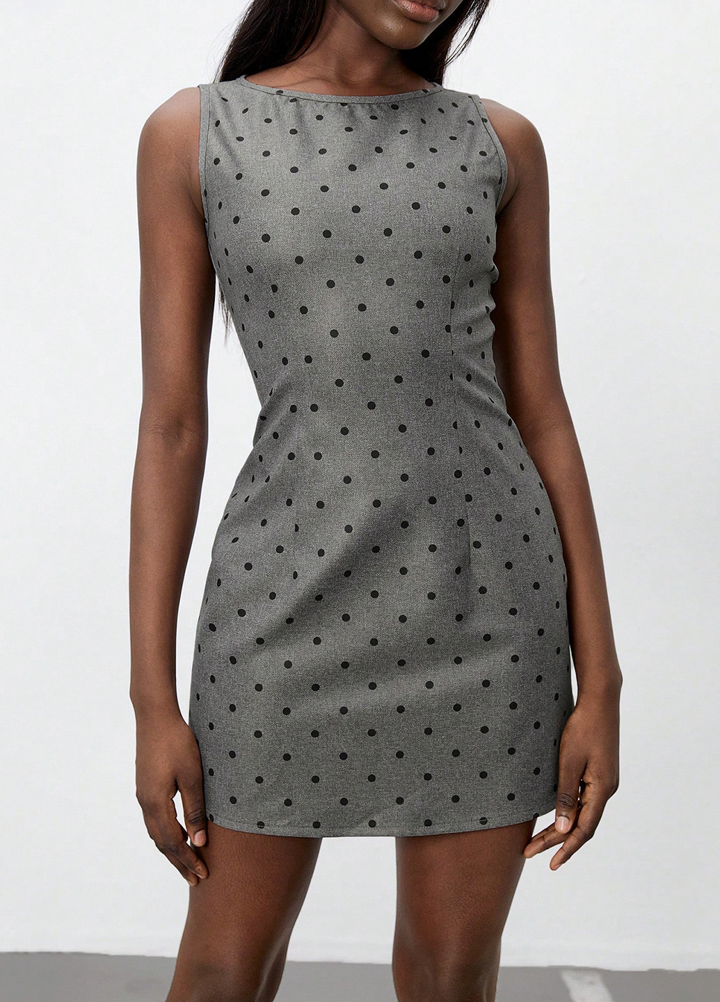 Серое праздничный, деловое, кэжуал платье а-силуэт SHEIN в горошек