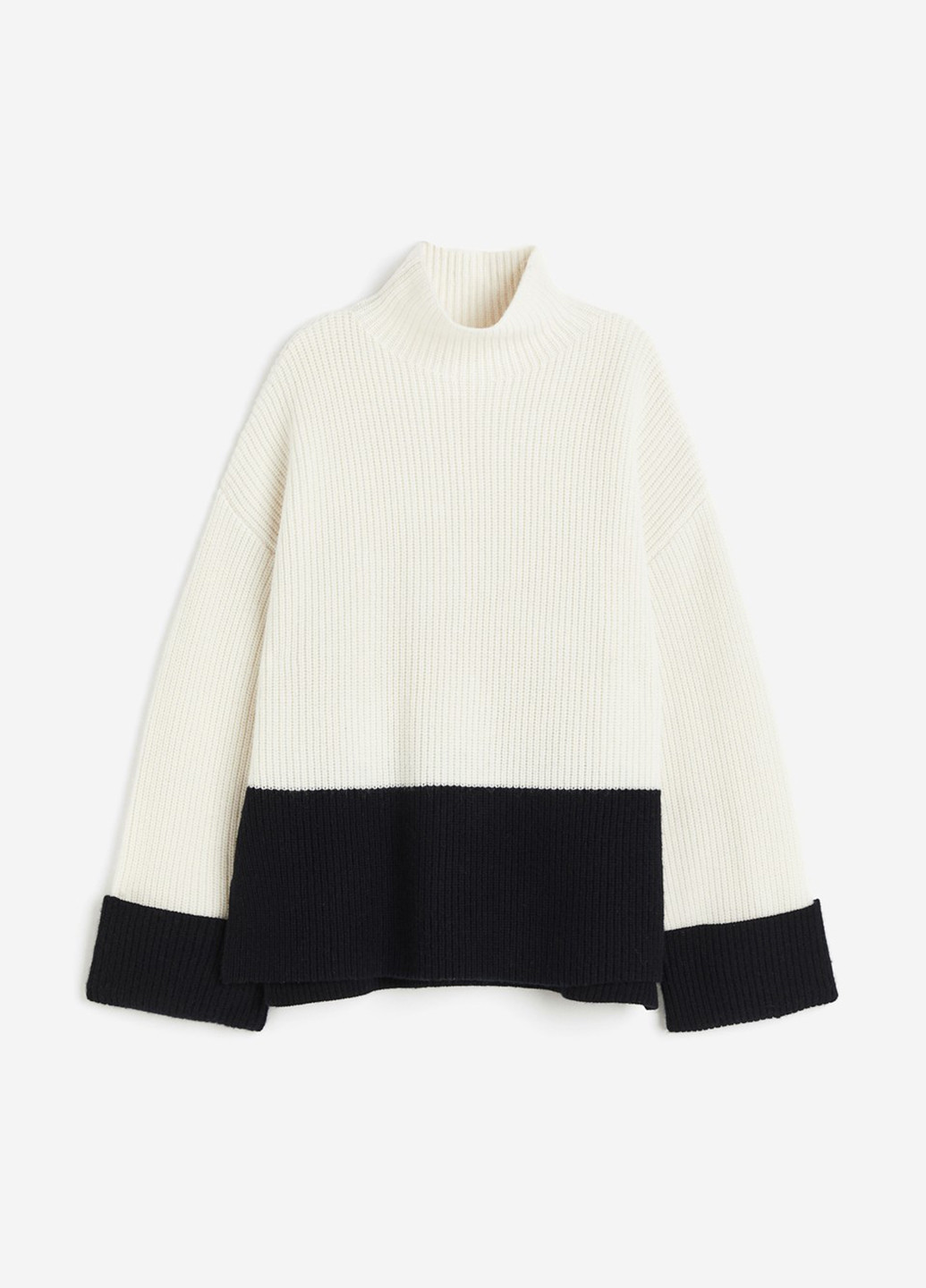 Белый зимний свитер H&M