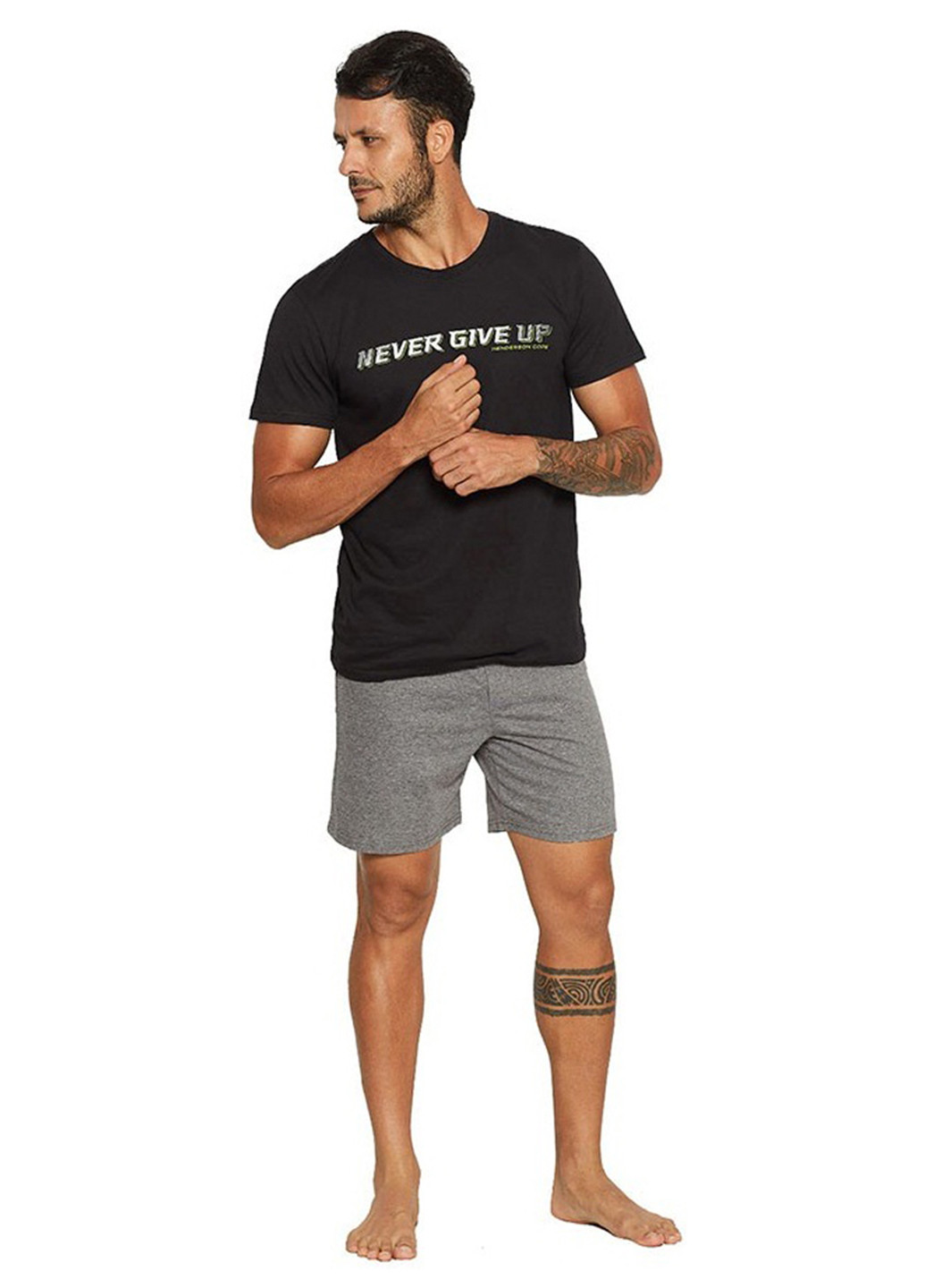 Черный демисезонный комплект (футболка, шорты) Henderson