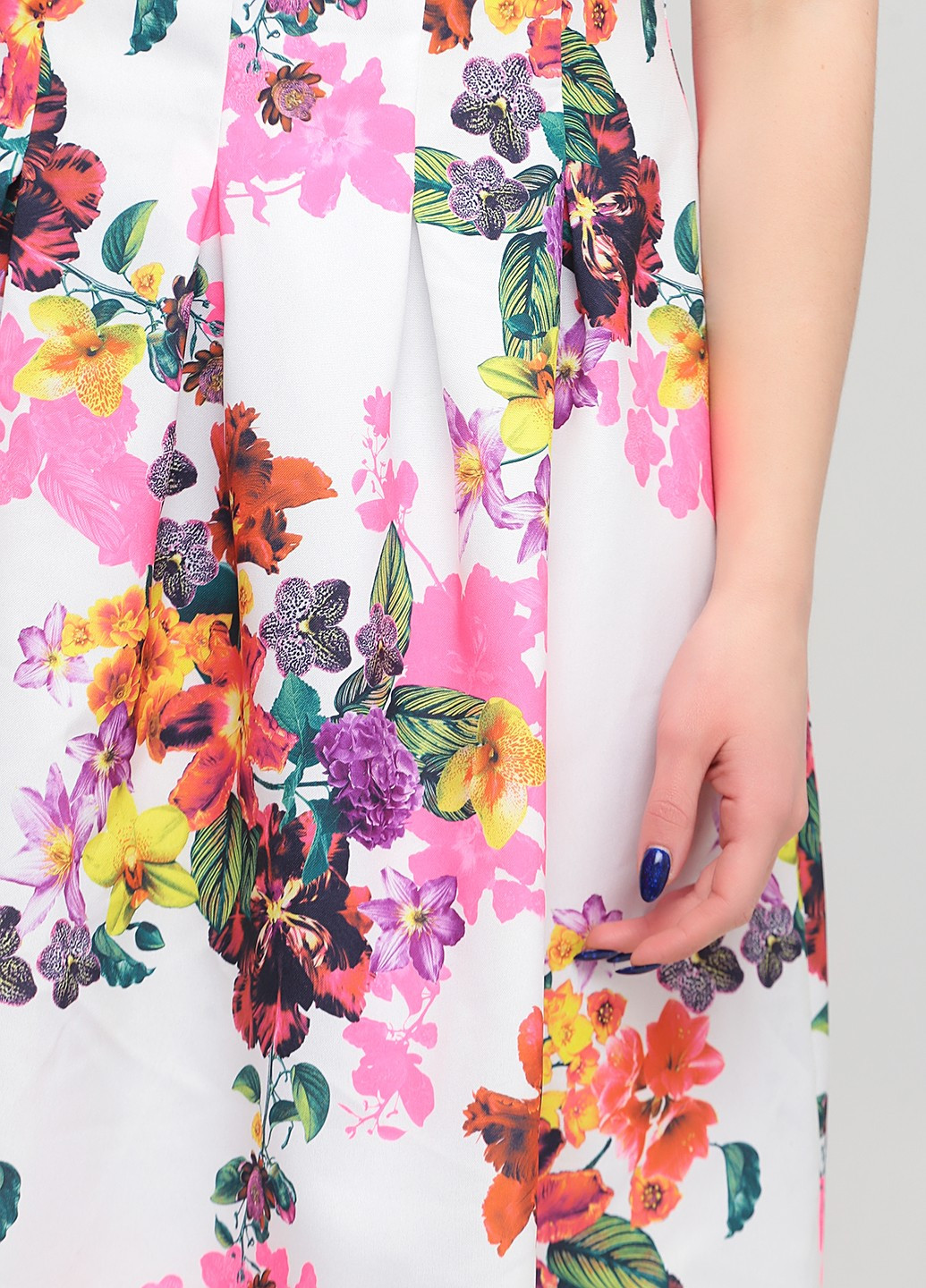 Молочное кэжуал платье клеш F&F с цветочным принтом