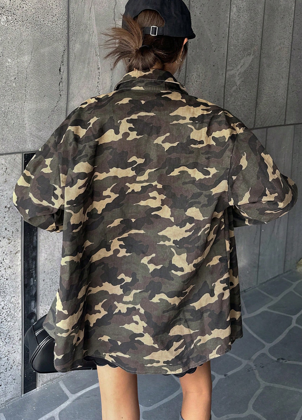 Зелена демісезонна куртка SHEIN