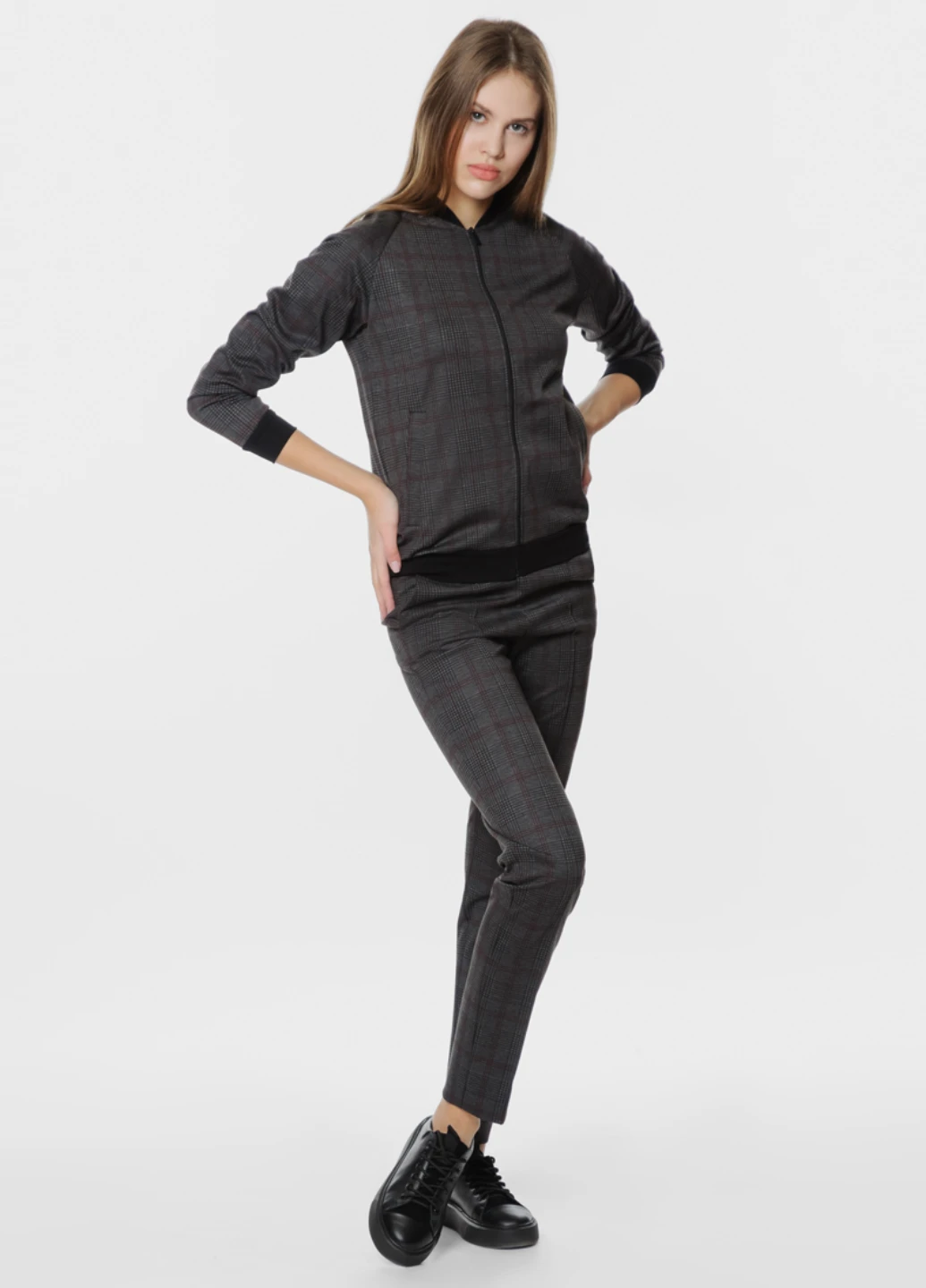 Штнани жіночі Arber Jogger W (214008030)