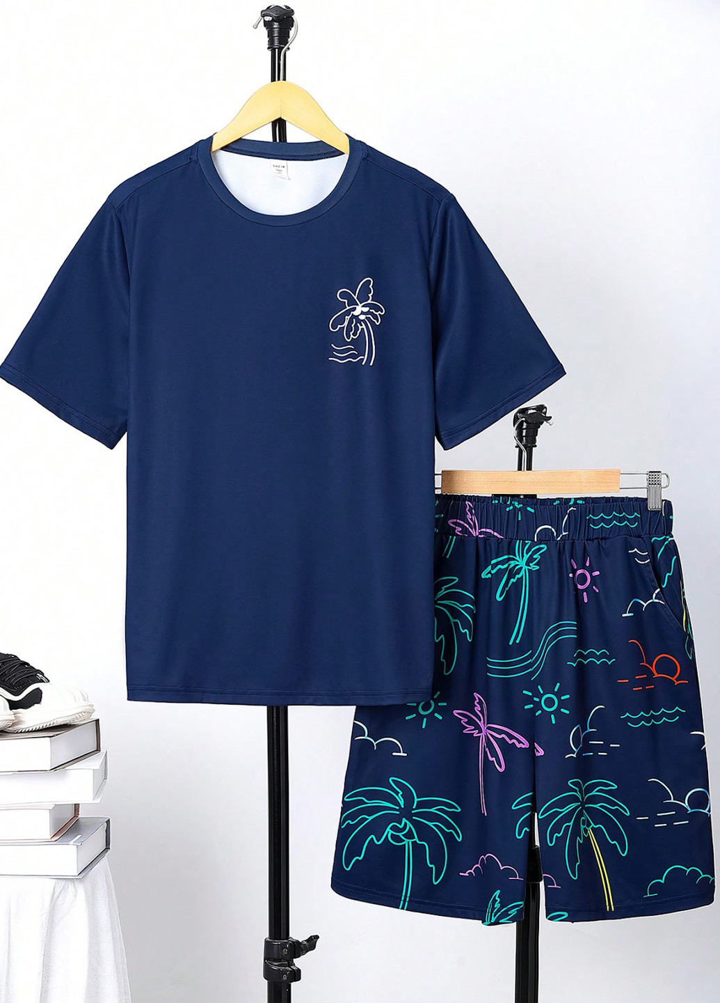 Синя всесезон піжама (футболка, шорти) футболка + шорти SHEIN