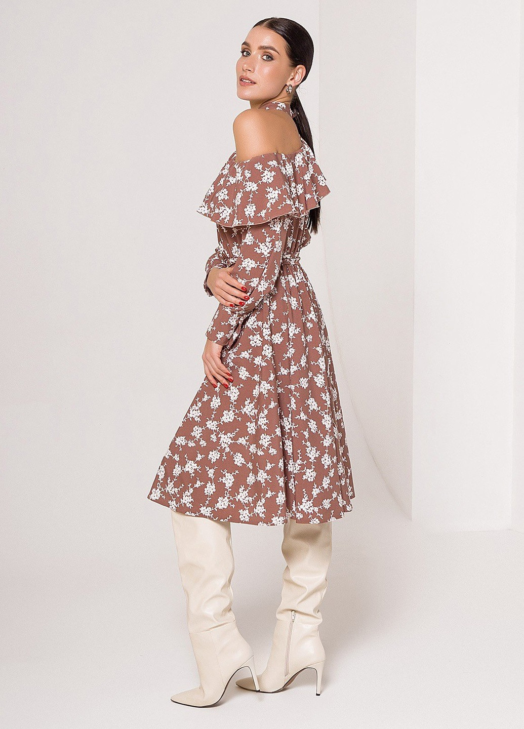 Коричневое деловое платья ISSA PLUS с цветочным принтом