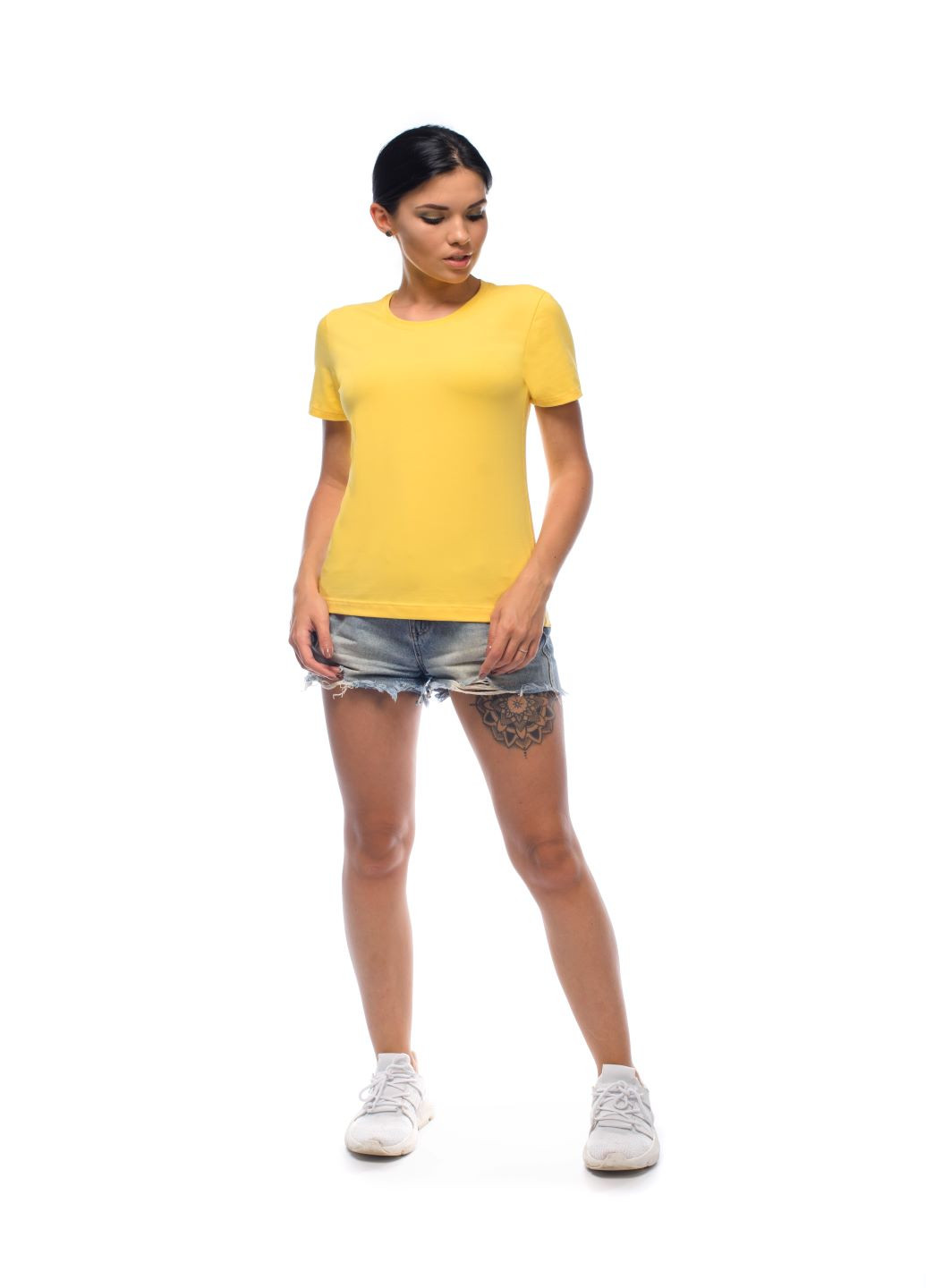 Желтая всесезон футболка SVTR