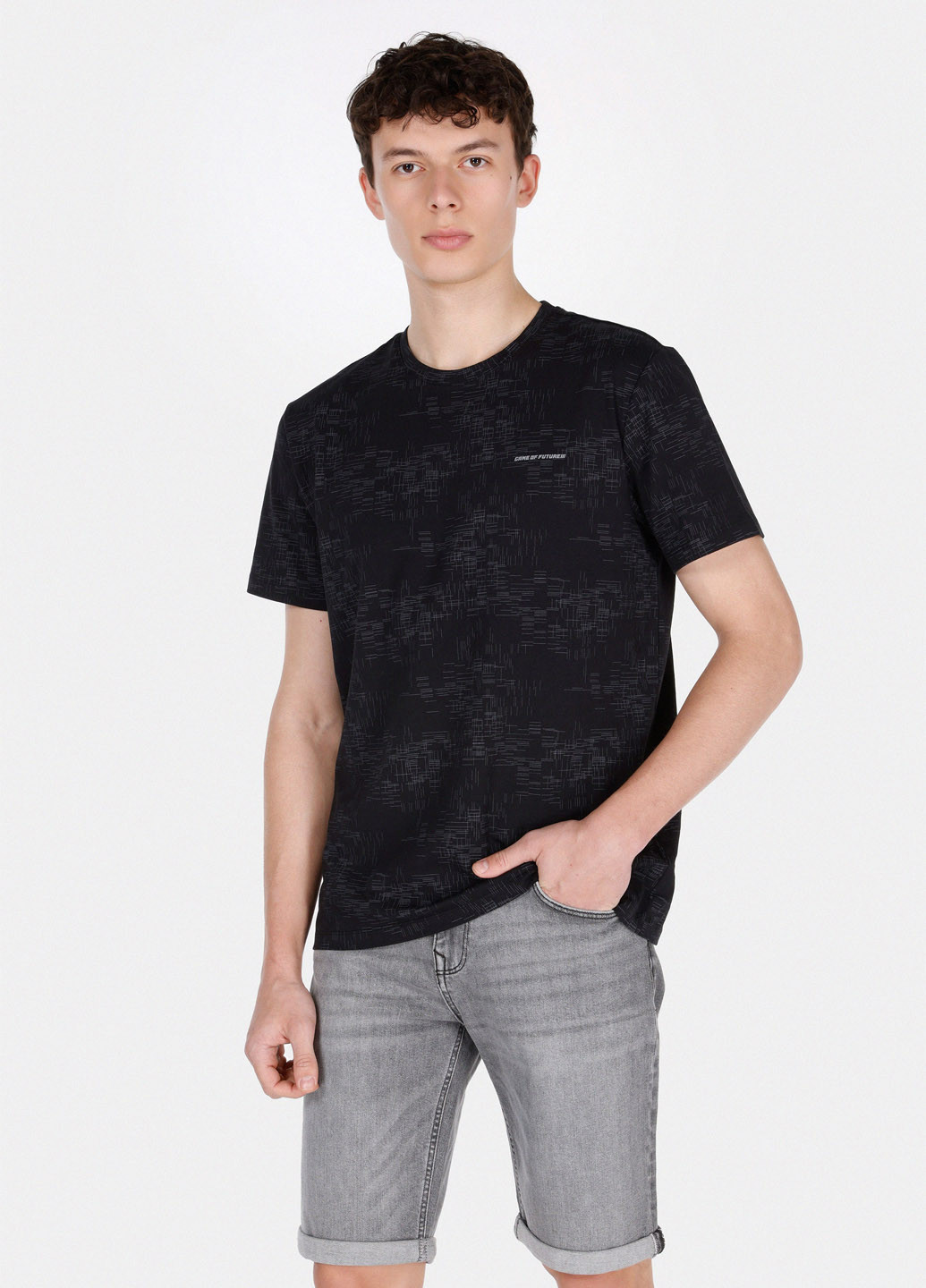 Чорна футболка Colin's