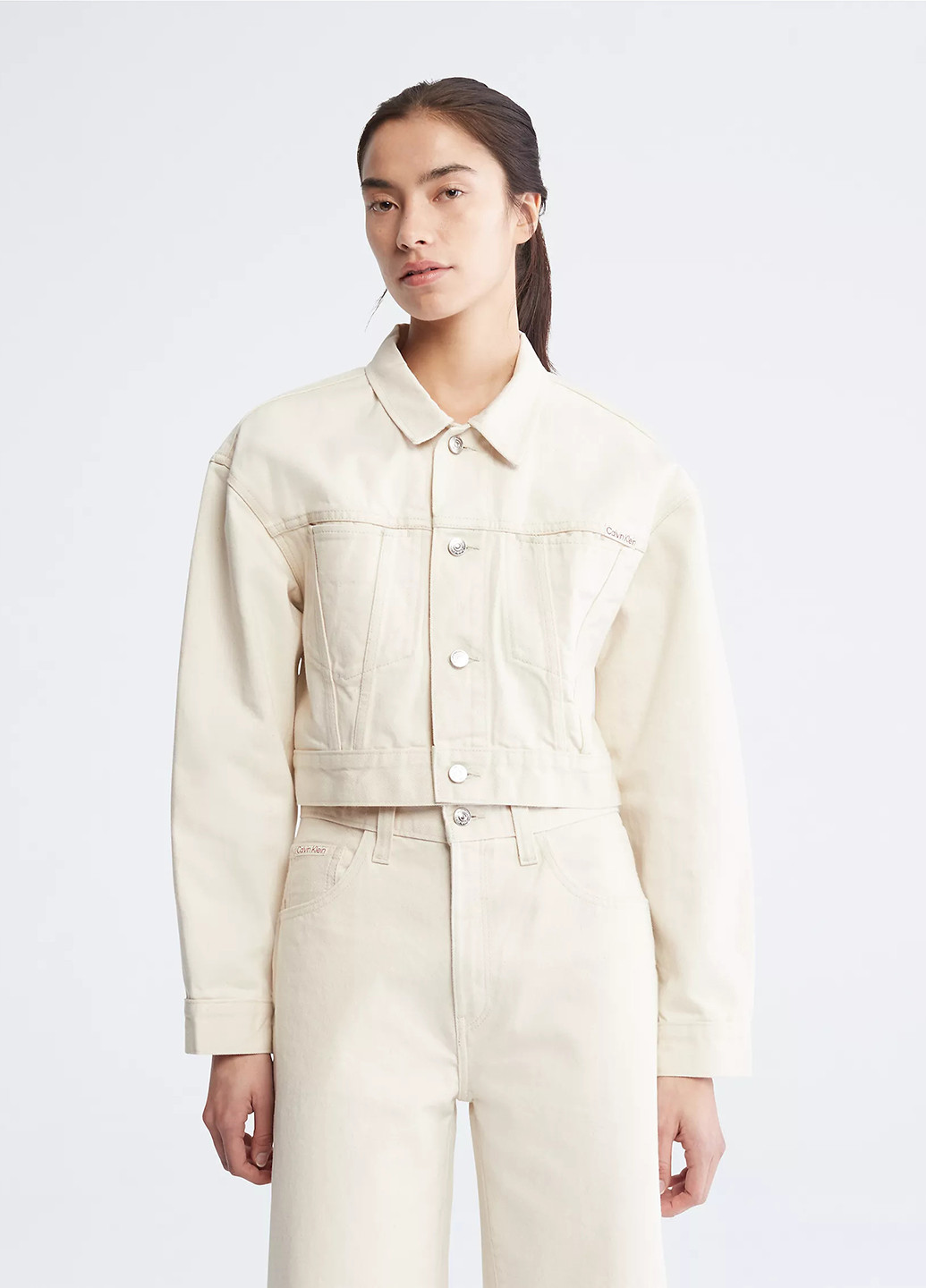 Молочная демисезонная куртка Calvin Klein