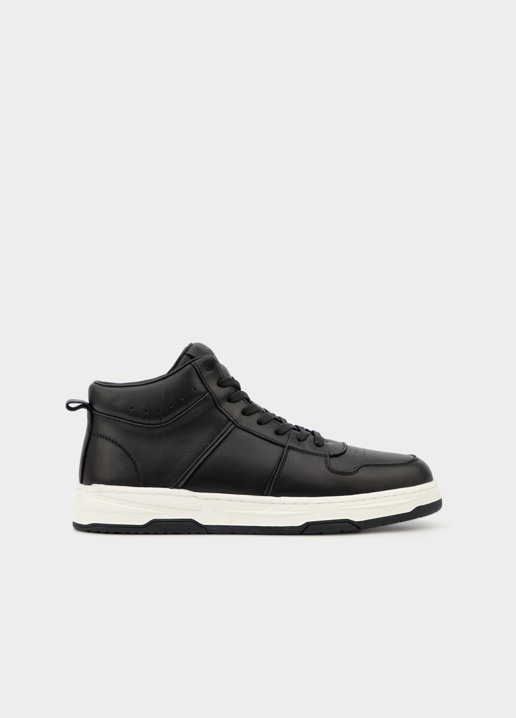 Черные демисезонные кроссовки URBAN TRACE