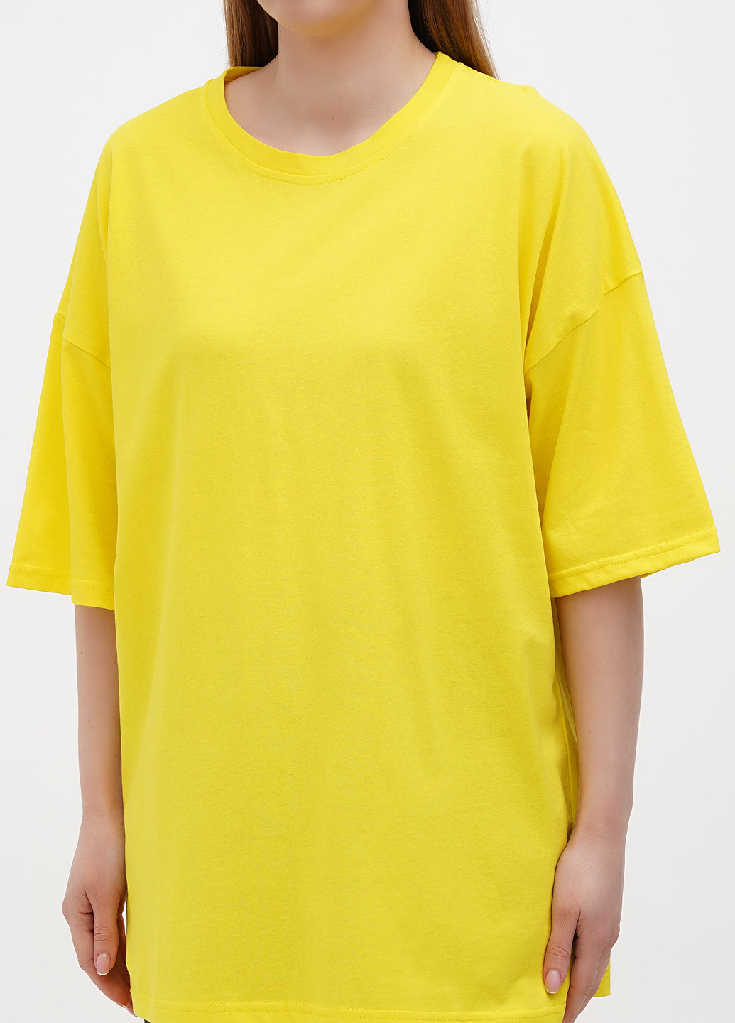 Желтая летняя футболка Shik