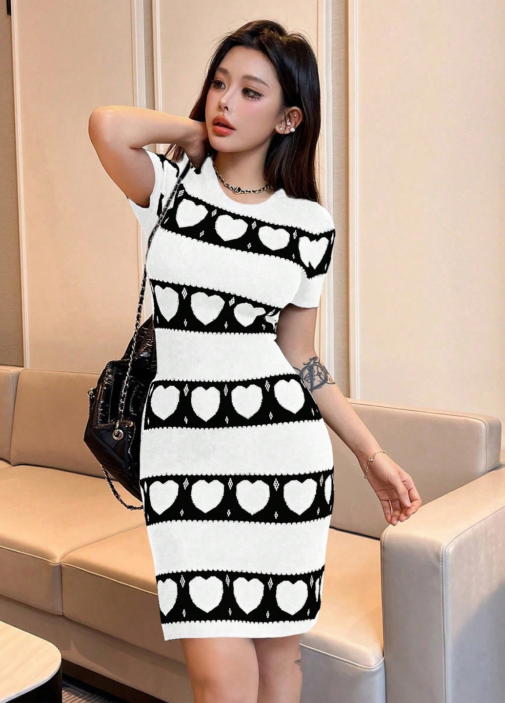 Черно-белое кэжуал платье силуэтная SHEIN сердечки