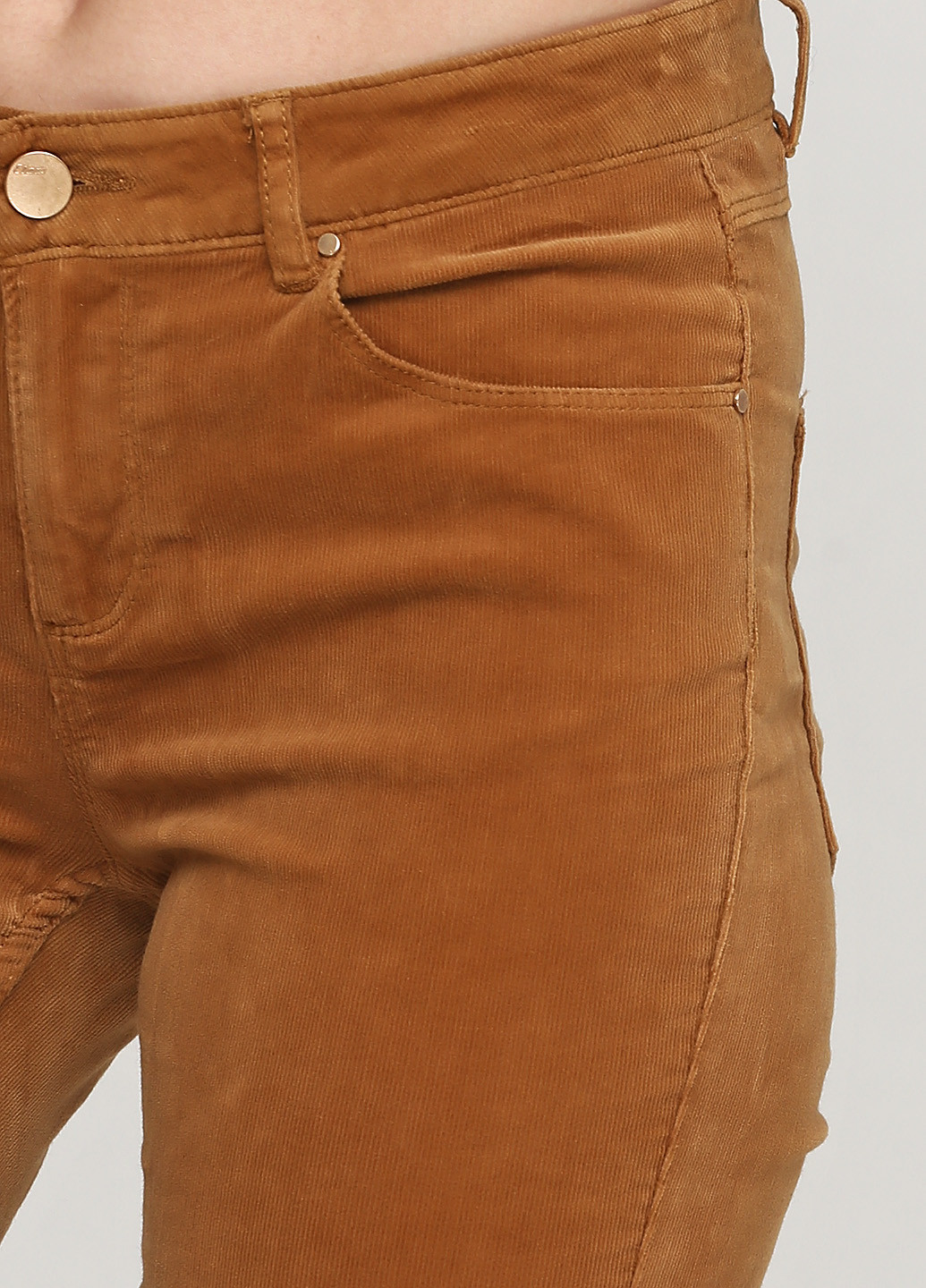 Светло-коричневые кэжуал демисезонные зауженные брюки Etam