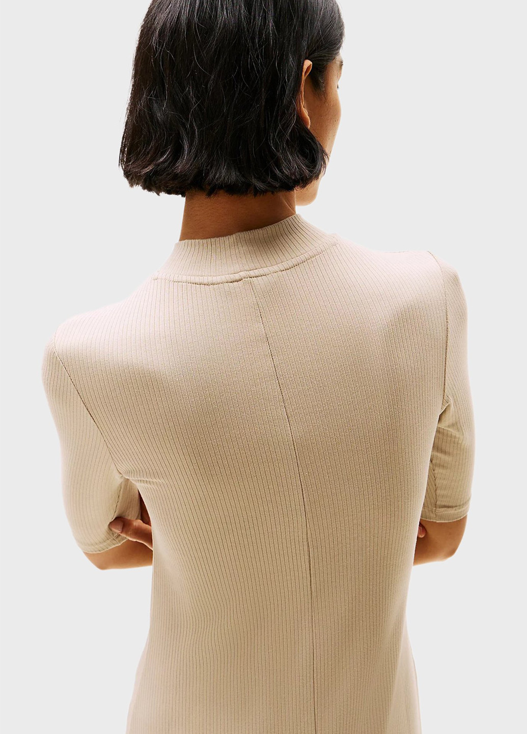 Бежевое кэжуал платье платье-водолазка Tommy Hilfiger однотонное