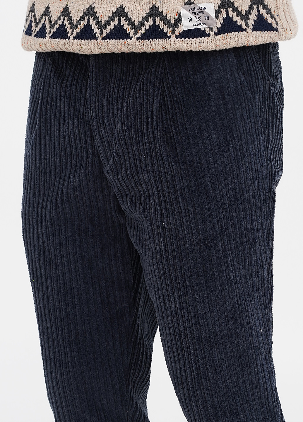Темно-синие кэжуал демисезонные зауженные, укороченные брюки Lerros