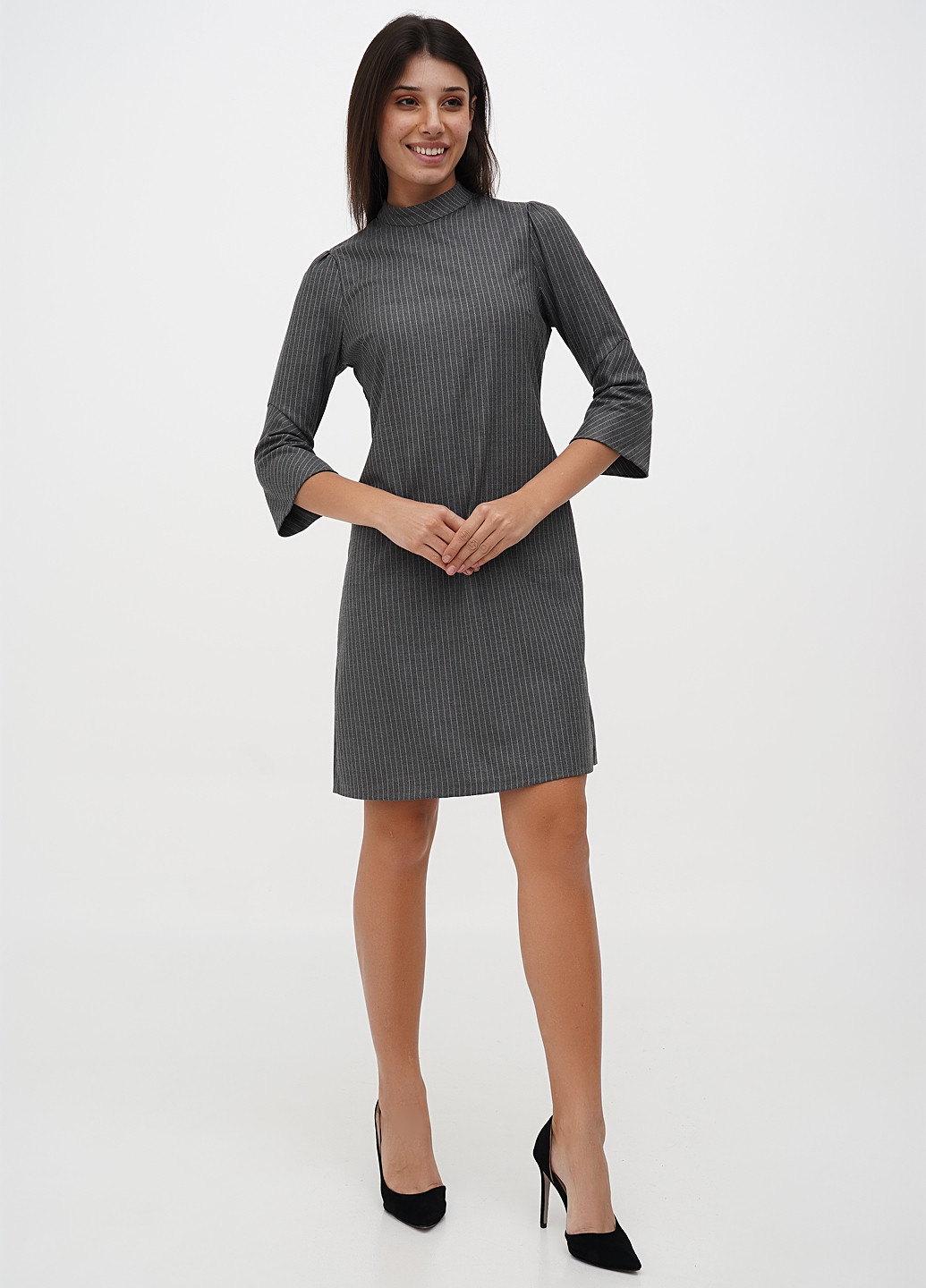Серое кэжуал платье а-силуэт Sassofono в полоску