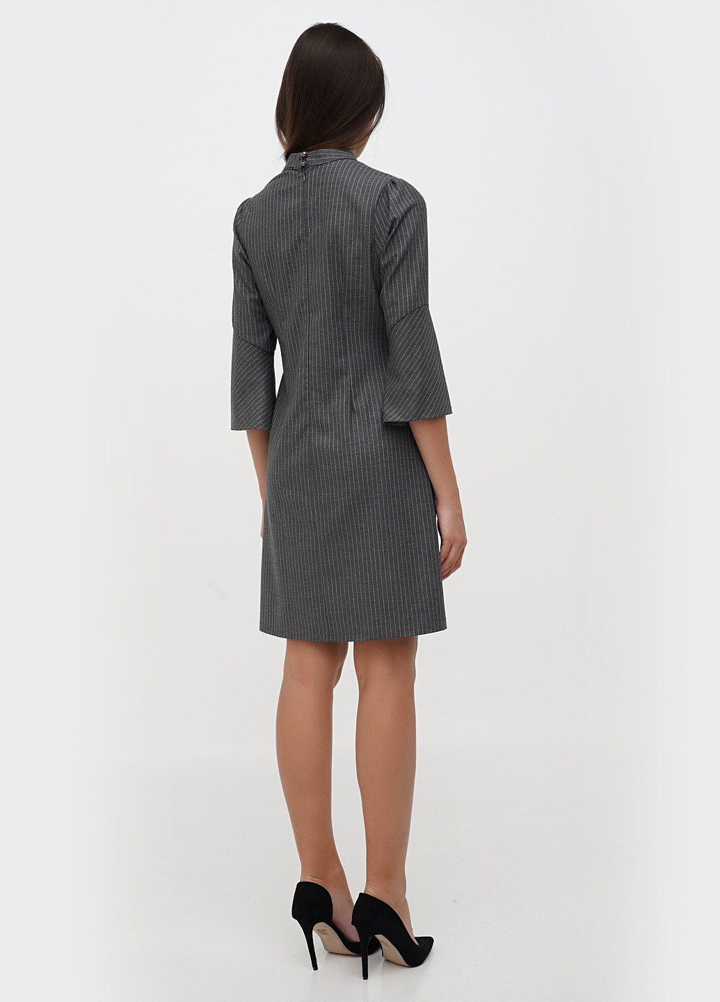 Серое кэжуал платье а-силуэт Sassofono в полоску