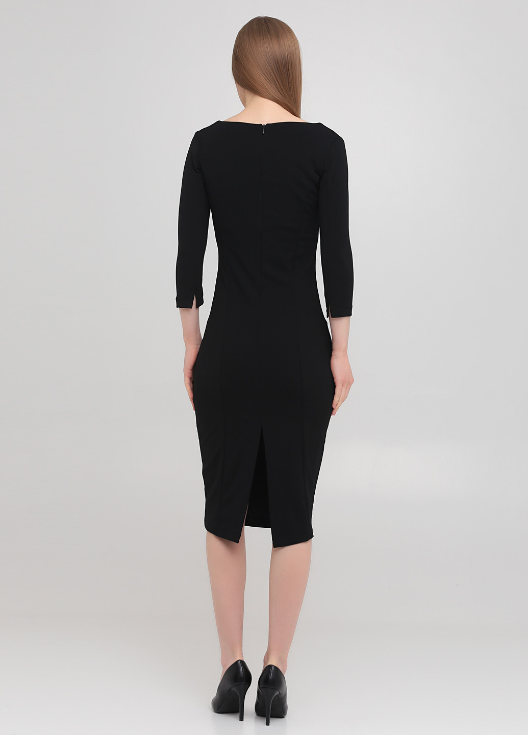 Черное кэжуал платье футляр однотонное Bebe Plus однотонное