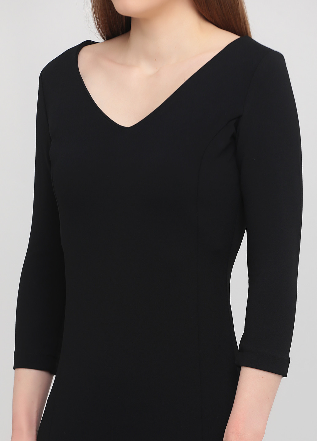 Черное кэжуал платье футляр однотонное Bebe Plus однотонное