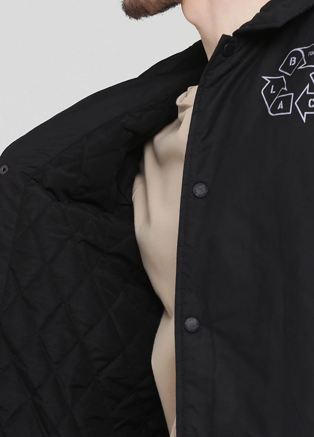 Чорна демісезонна куртка Back to Black