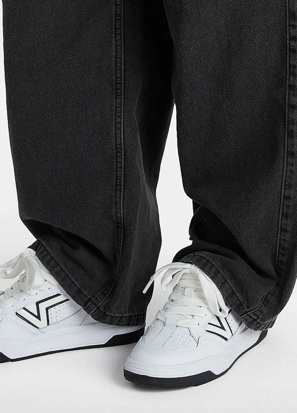 Білі всесезонні кросівки Vans VANS UPLAND