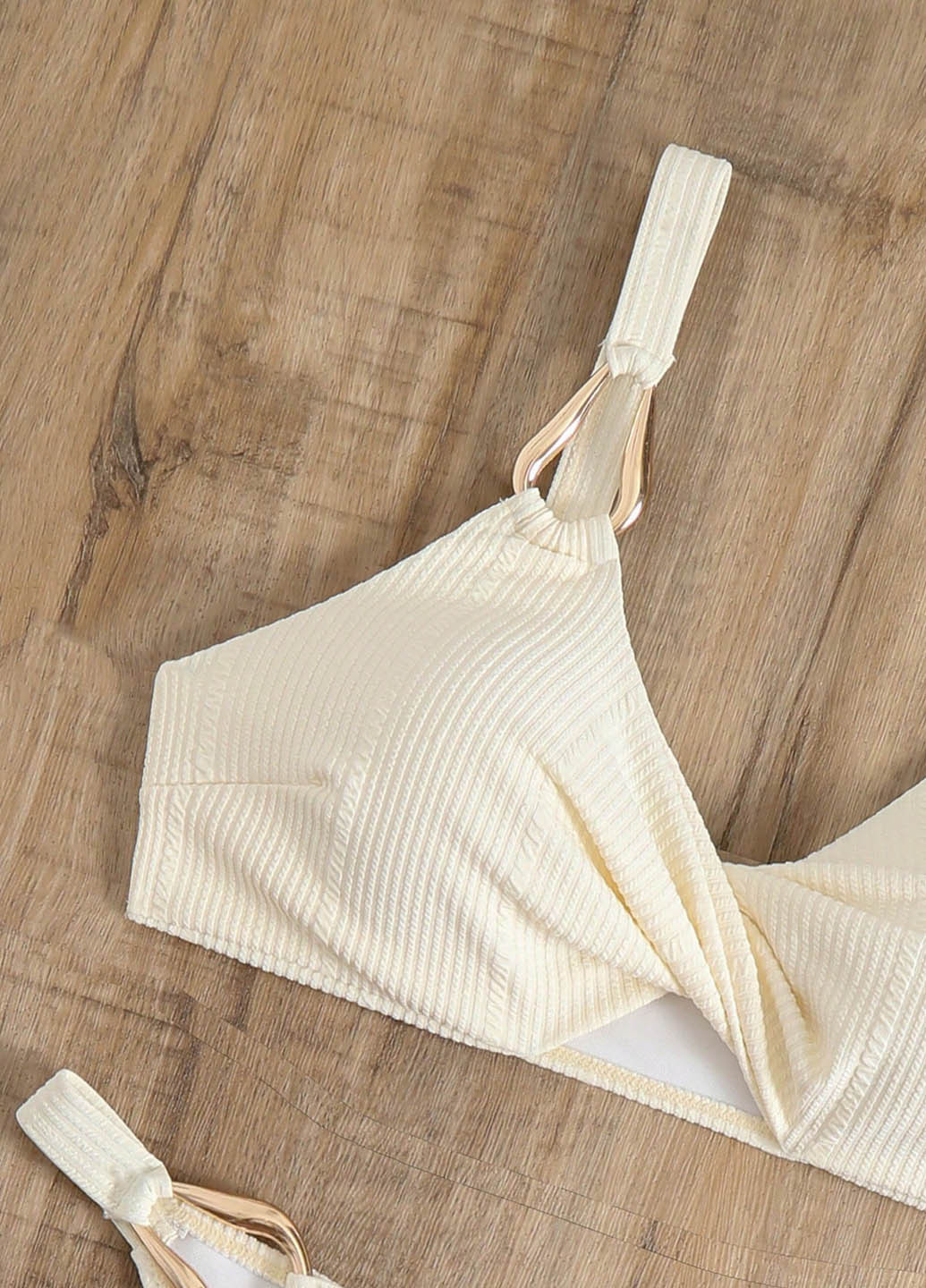 Світло-бежевий демісезонний купальник (ліф, трусики) топ, роздільний SHEIN