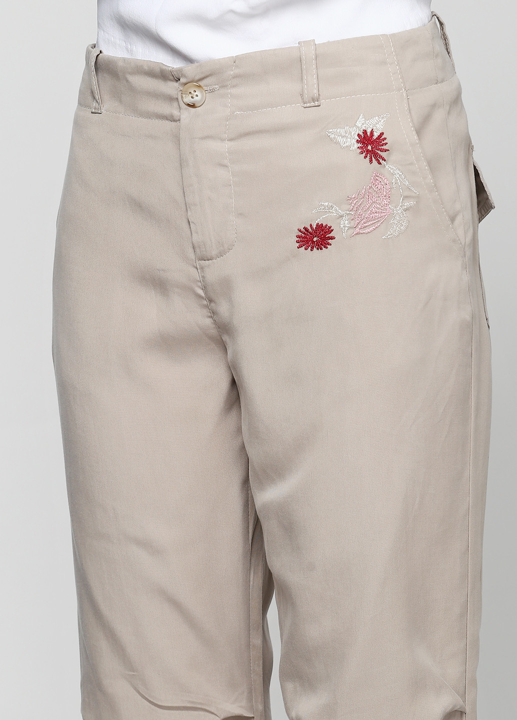 Бежевые кэжуал демисезонные зауженные брюки Rinascimento