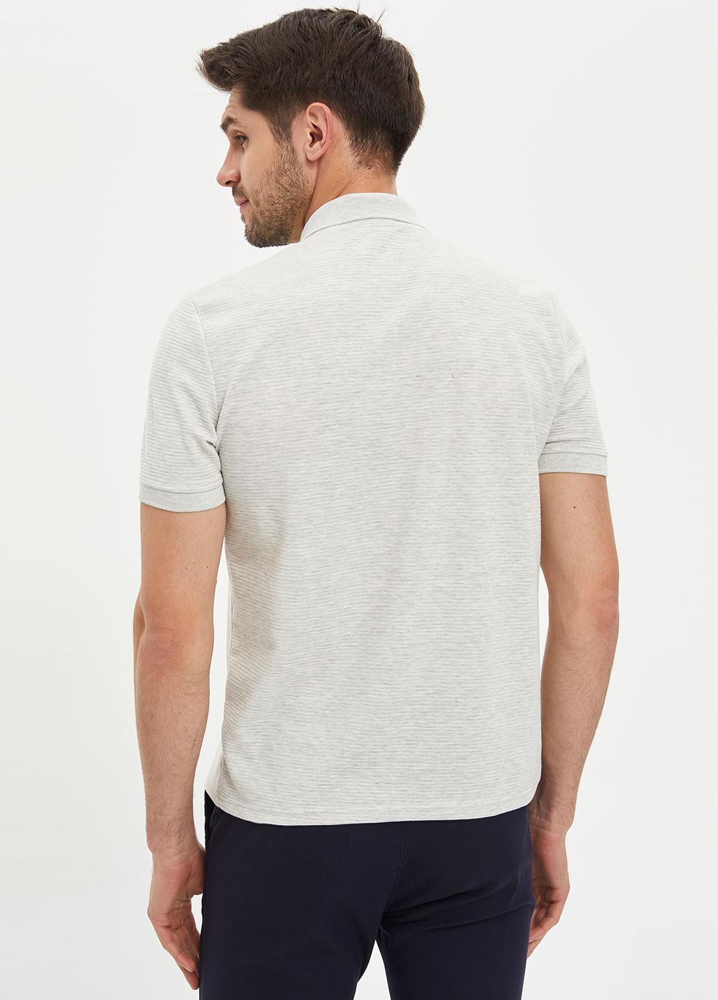 Светло-бежевая футболка-поло для мужчин DeFacto