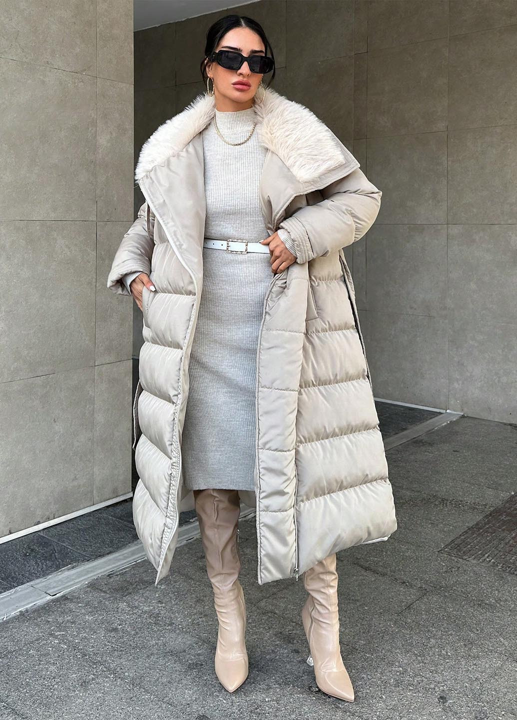 Светло-бежевая зимняя куртка SHEIN